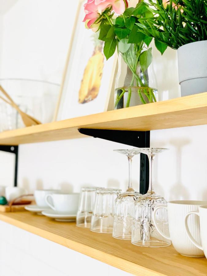 Apartament W Centrum Miasta Z Darmowym Parkingiem Dla Dwojga -Apartamenty Pod Zlotym Lwem 쿠드즈코 외부 사진