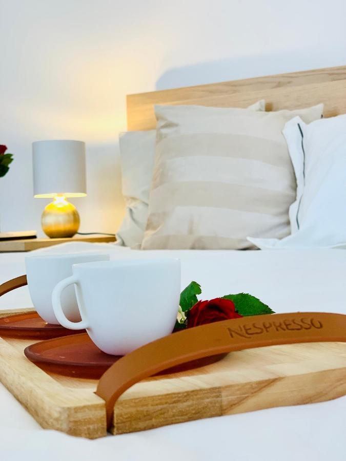 Apartament W Centrum Miasta Z Darmowym Parkingiem Dla Dwojga -Apartamenty Pod Zlotym Lwem 쿠드즈코 외부 사진