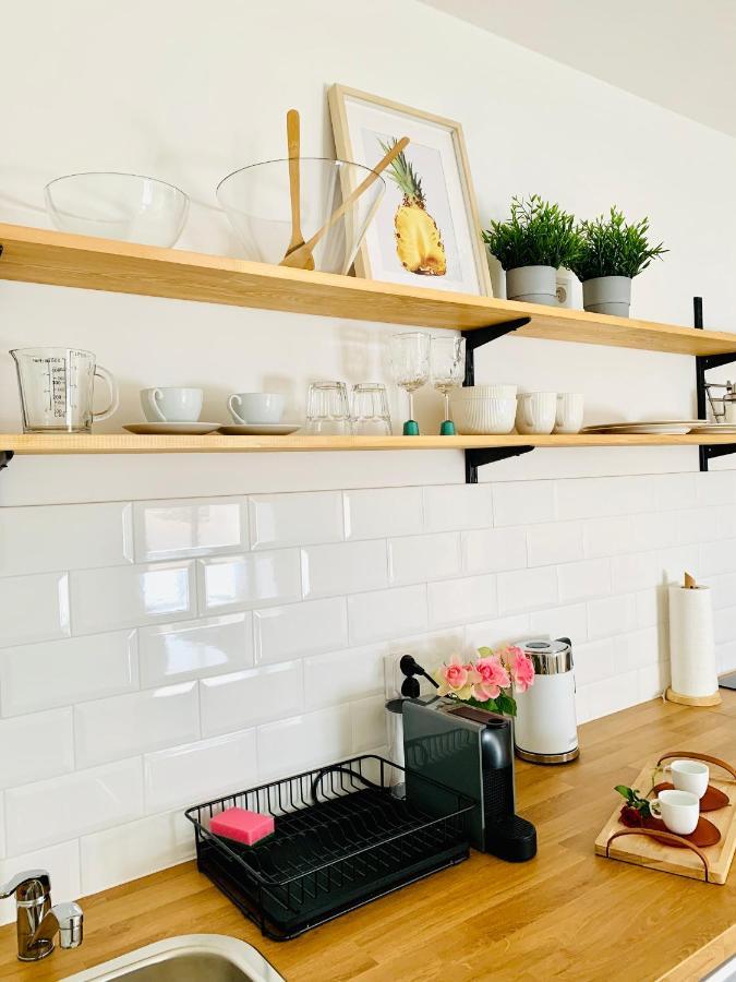 Apartament W Centrum Miasta Z Darmowym Parkingiem Dla Dwojga -Apartamenty Pod Zlotym Lwem 쿠드즈코 외부 사진